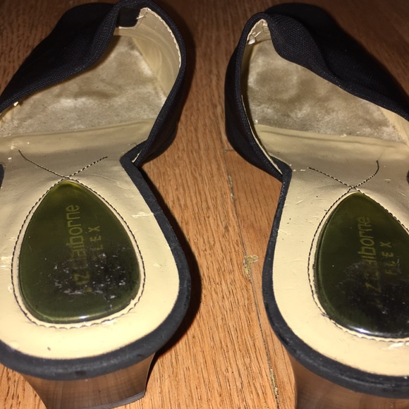 Liz Claiborne Black Flex Mule Shoes - Picture 7 of 7